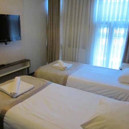 Derpa Suite Hotel Истанбул Екстериор снимка