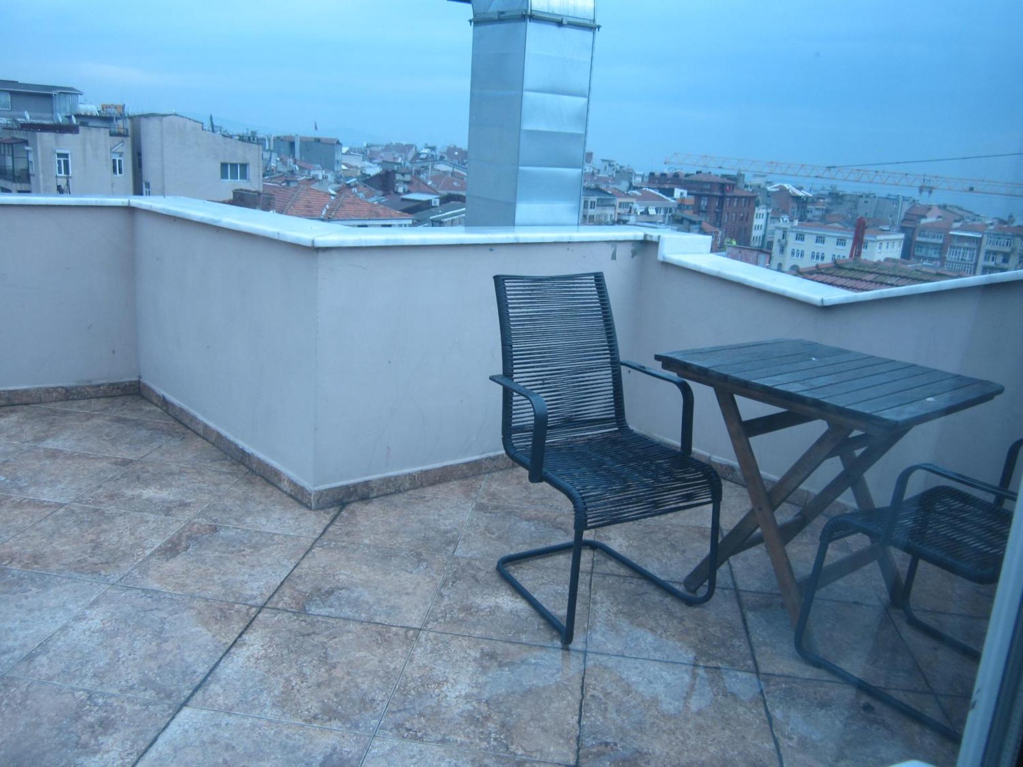 Derpa Suite Hotel Истанбул Екстериор снимка