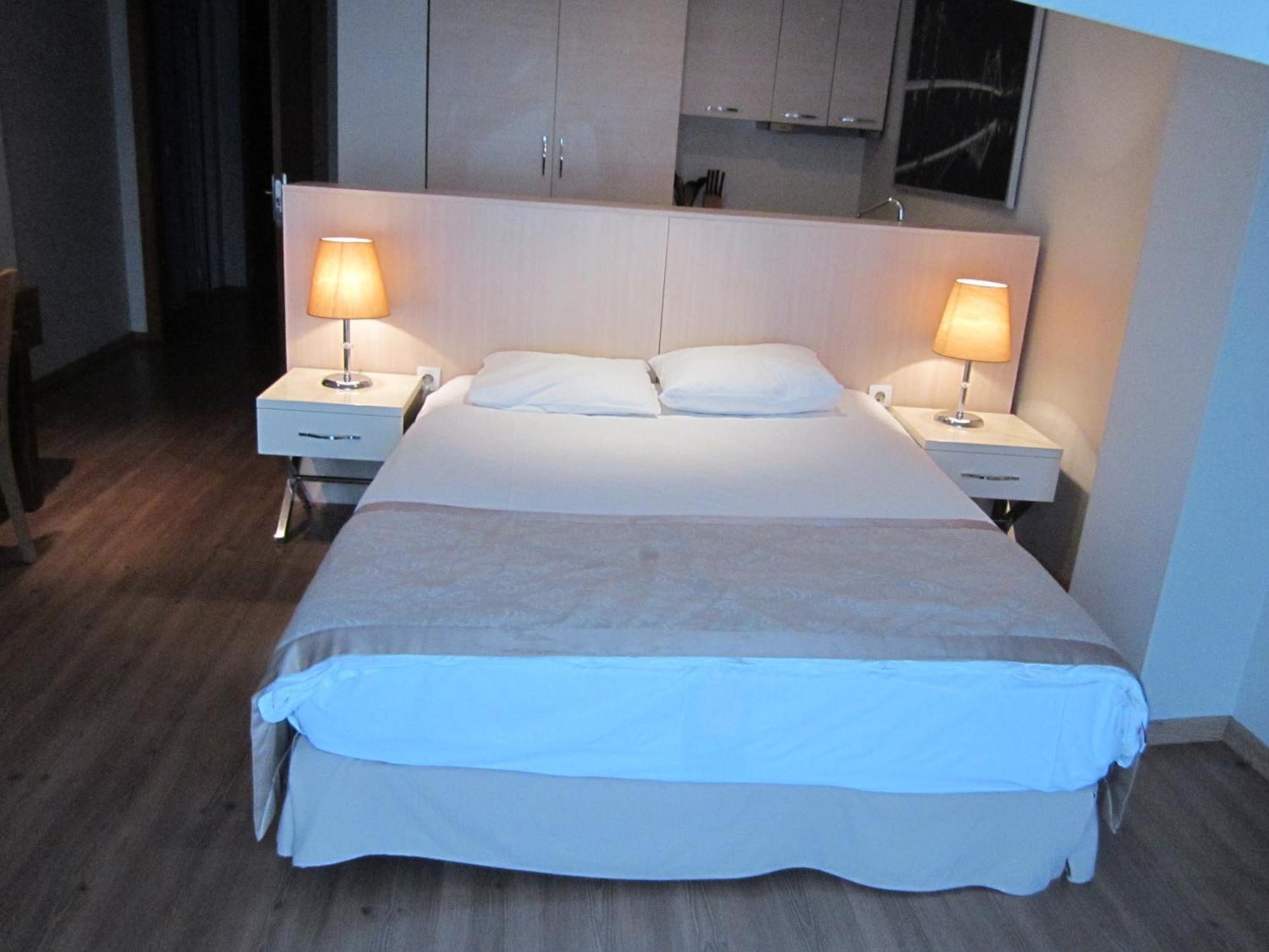 Derpa Suite Hotel Истанбул Екстериор снимка